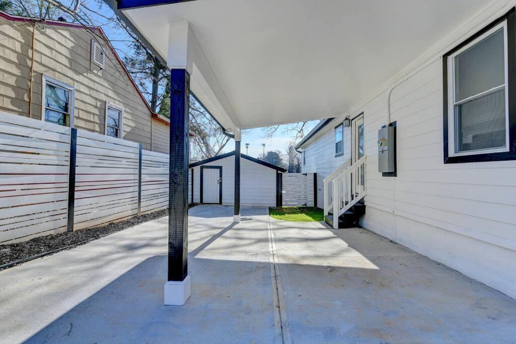 Modern Home At Colonial College Park Ατλάντα Εξωτερικό φωτογραφία